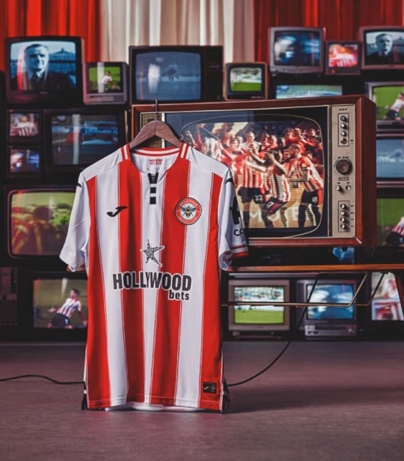red and white striped brentford home kit